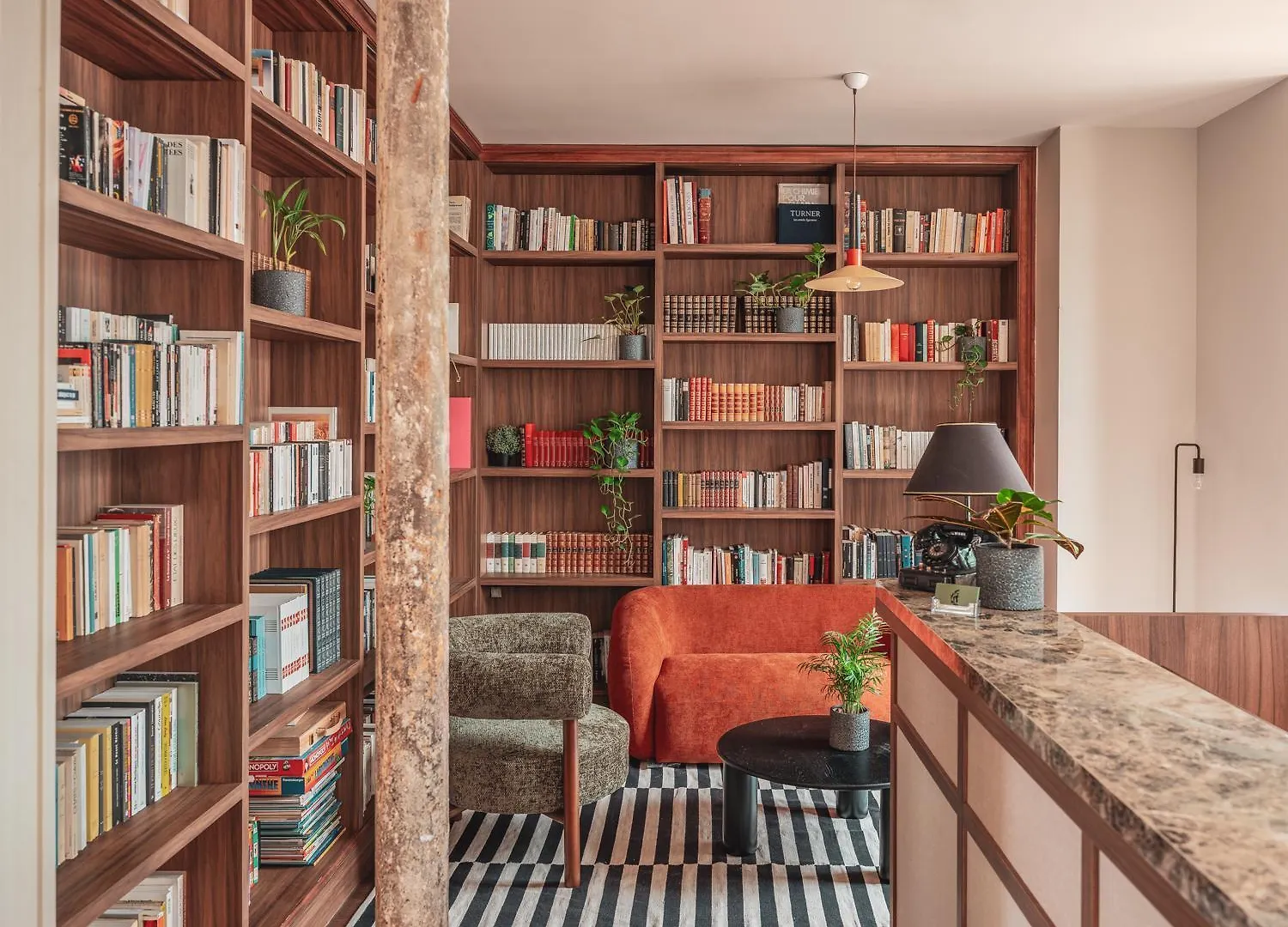 Belleval Hotel Paris