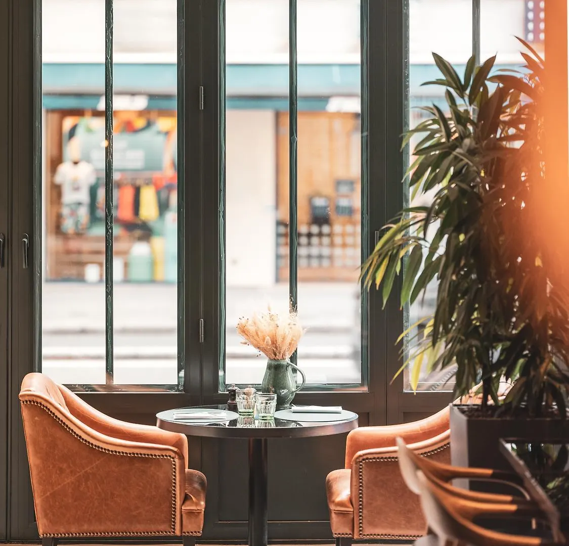 Belleval Hotel Paris